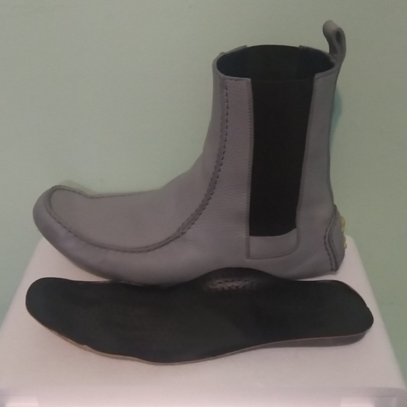 BALENCIAGA PARIS 43/44  LEATHER HI SLIP-ON LOAFER - Picture 3 of 4